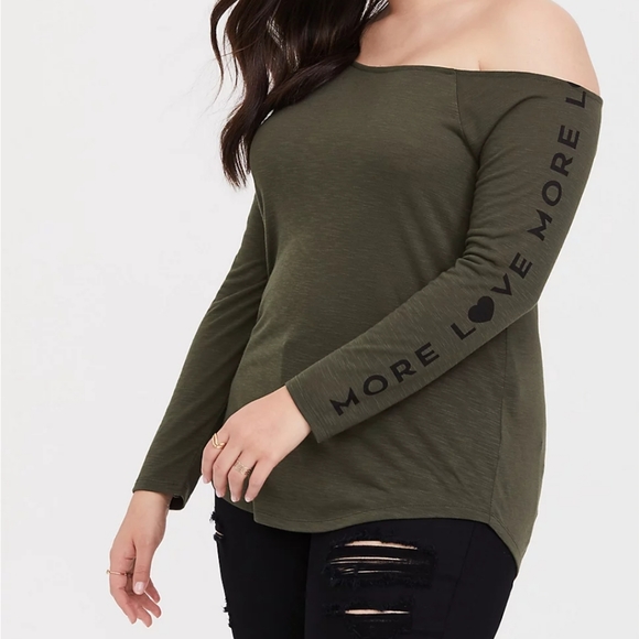 torrid Tops - Off shoulder shirt 4x